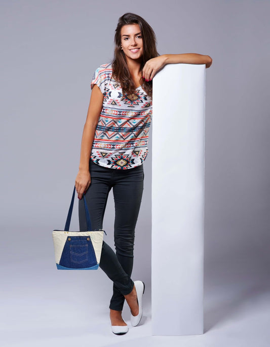 Trendy Denim Crossbody Sling Bag for Women – Stylish and Versatile Handbag for Girls